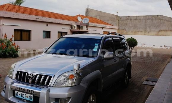 Tenga Tsaru Toyota Land Cruiser Prado Zvimwe Mota in Maputo in Maputo Tenga Tsaru Toyota Land Cruiser Prado Zvimwe Mota in Maputo in Maputo