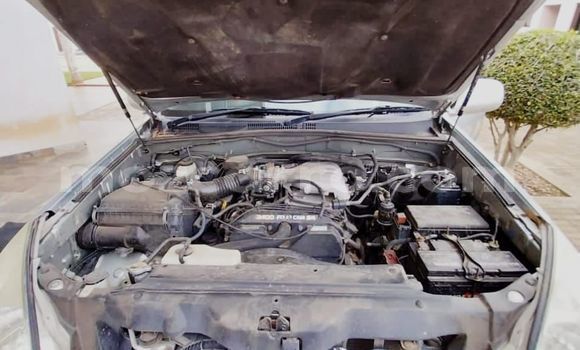 Tenga Tsaru Toyota Land Cruiser Prado Zvimwe Mota in Maputo in Maputo Tenga Tsaru Toyota Land Cruiser Prado Zvimwe Mota in Maputo in Maputo