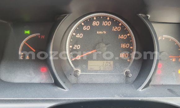 Buy Used Toyota Hiace White Car in Maputo in Maputo Buy Used Toyota Hiace White Car in Maputo in Maputo