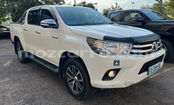 Tenga Tsaru Toyota Hiluxe Revo Zvimwe Mota in Maputo in Maputo Tenga Tsaru Toyota Hiluxe Revo Zvimwe Mota in Maputo in Maputo