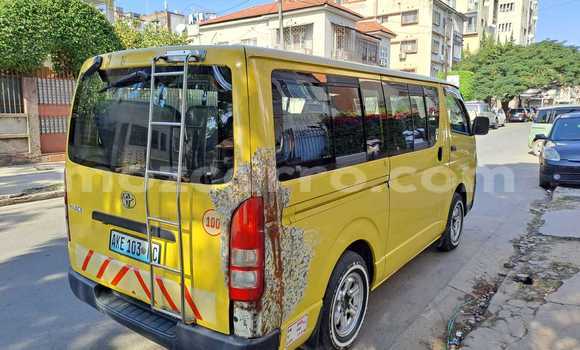 Buy Used Toyota Hiace Other Car in Maputo in Maputo Buy Used Toyota Hiace Other Car in Maputo in Maputo