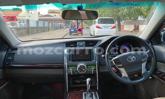 Tenga Tsaru Toyota Mark X Chena Mota in Maputo in Maputo Tenga Tsaru Toyota Mark X Chena Mota in Maputo in Maputo