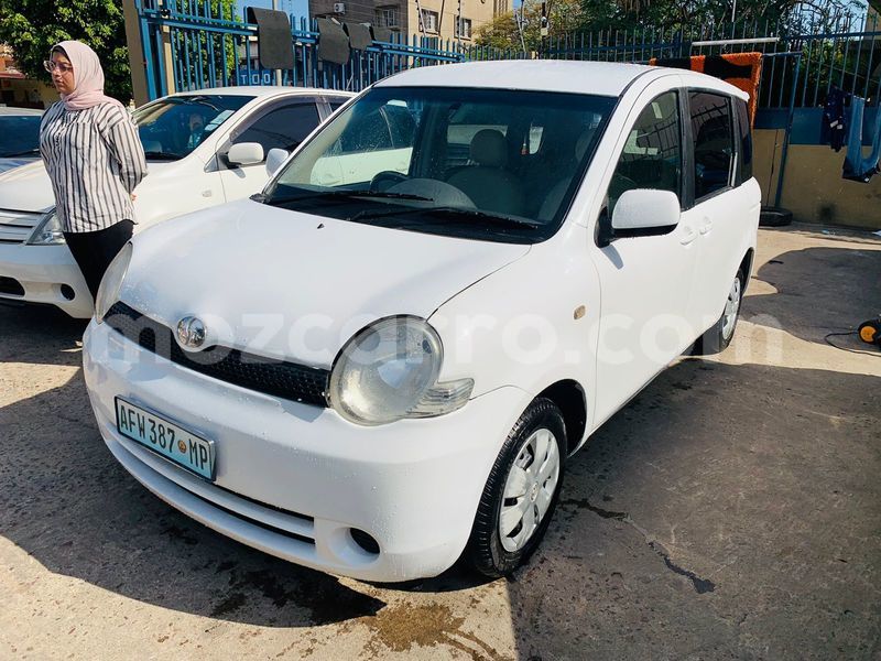 Big with watermark toyota sienta maputo maputo 15518