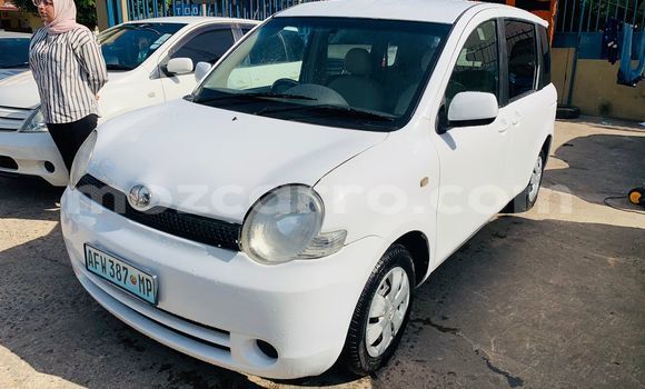 Nunua Ilio tumika Toyota Sienta Nyeupe Gari ndani ya Maputo nchini Maputo Nunua Ilio tumika Toyota Sienta Nyeupe Gari ndani ya Maputo nchini Maputo