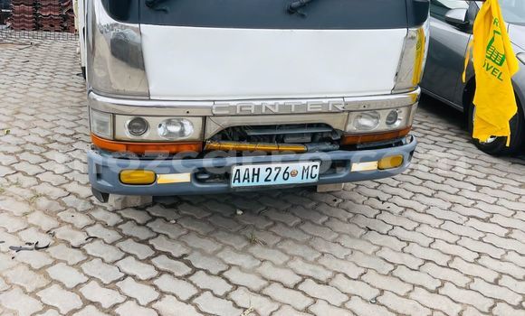 Comprar Usado Mitsubishi Celeste Branco Carro em Maputo em Maputo Comprar Usado Mitsubishi Celeste Branco Carro em Maputo em Maputo