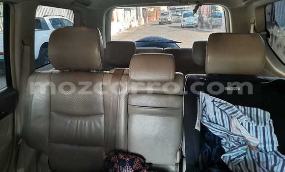 Nunua Ilio tumika Toyota Land Cruiser Prado Nyeupe Gari ndani ya Maputo nchini Maputo Nunua Ilio tumika Toyota Land Cruiser Prado Nyeupe Gari ndani ya Maputo nchini Maputo