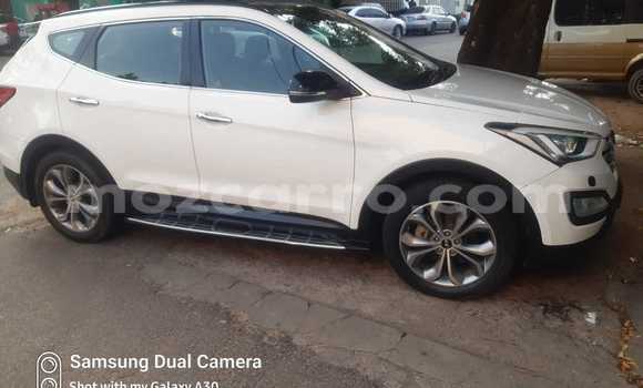 Comprar Usado Hyundai Santa Fe Branco Carro em Maputo em Maputo Comprar Usado Hyundai Santa Fe Branco Carro em Maputo em Maputo