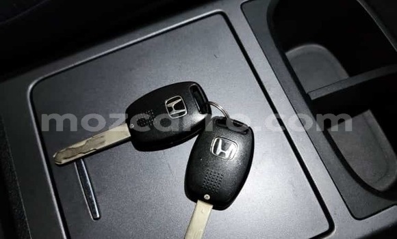 Buy Used Honda CR-V White Car in Maputo in Maputo Buy Used Honda CR-V White Car in Maputo in Maputo