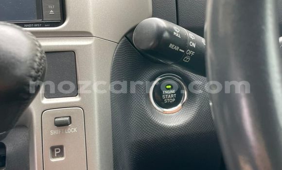 Comprar Usado Toyota Ractis Vermelho Carro em Maputo em Maputo Comprar Usado Toyota Ractis Vermelho Carro em Maputo em Maputo