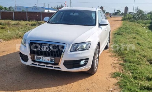 Comprar Usado Audi Q5 Branco Carro em Maputo em Maputo Comprar Usado Audi Q5 Branco Carro em Maputo em Maputo