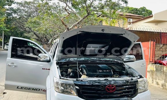 Buy Used Toyota Hilux White Car in Maputo in Maputo Buy Used Toyota Hilux White Car in Maputo in Maputo