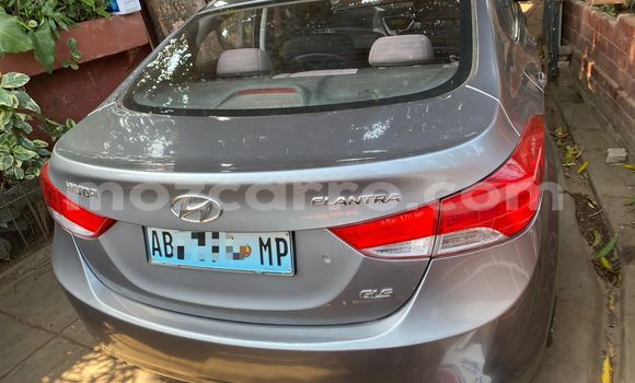 Comprar Usado Hyundai Elantra Azul Carro em Maputo em Maputo Comprar Usado Hyundai Elantra Azul Carro em Maputo em Maputo