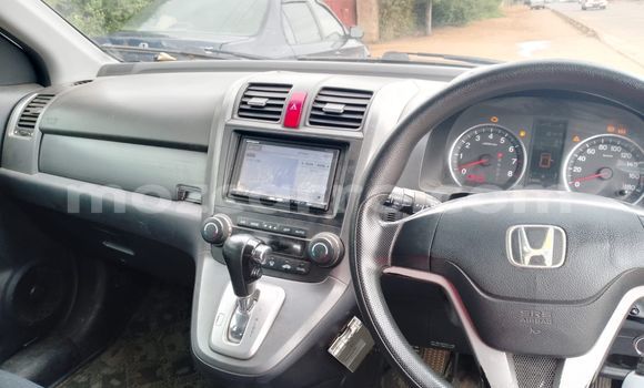 Nunua Ilio tumika Honda CR-V Fedha Gari ndani ya Maputo nchini Maputo Nunua Ilio tumika Honda CR-V Fedha Gari ndani ya Maputo nchini Maputo