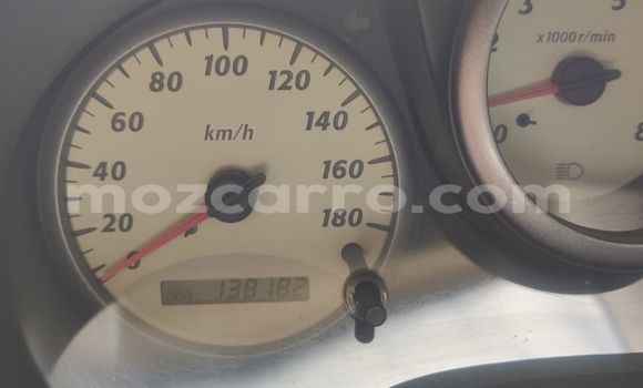 Nunua Ilio tumika Toyota RAV4 Nyeupe Gari ndani ya Maputo nchini Maputo Nunua Ilio tumika Toyota RAV4 Nyeupe Gari ndani ya Maputo nchini Maputo