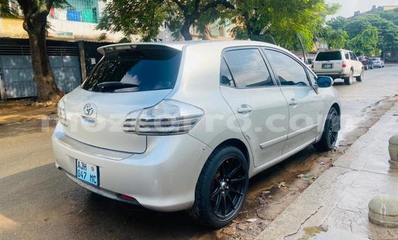 Comprar Usado Toyota Blade Prata Carro em Maputo em Maputo Comprar Usado Toyota Blade Prata Carro em Maputo em Maputo
