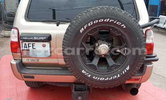 Nunua Ilio tumika Toyota Surf Fedha Gari ndani ya Maputo nchini Maputo Nunua Ilio tumika Toyota Surf Fedha Gari ndani ya Maputo nchini Maputo