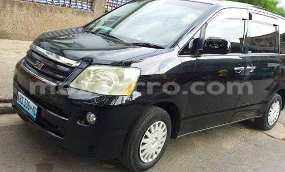 Buy Used Toyota Noah Black Car in Maputo in Maputo Buy Used Toyota Noah Black Car in Maputo in Maputo