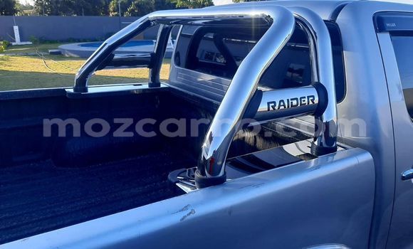 Tenga Tsaru Toyota Hilux Zvimwe Mota in Maputo in Maputo Tenga Tsaru Toyota Hilux Zvimwe Mota in Maputo in Maputo