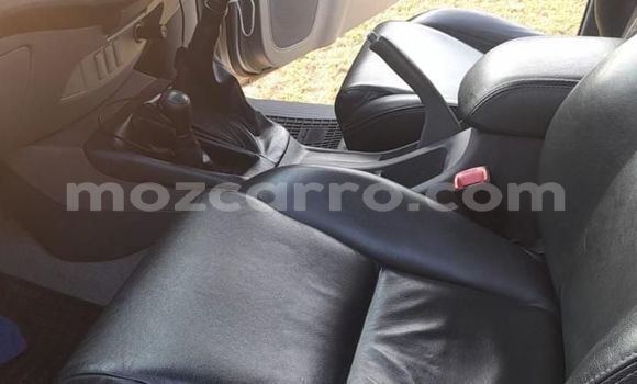 Tenga Tsaru Toyota Hilux Zvimwe Mota in Maputo in Maputo Tenga Tsaru Toyota Hilux Zvimwe Mota in Maputo in Maputo