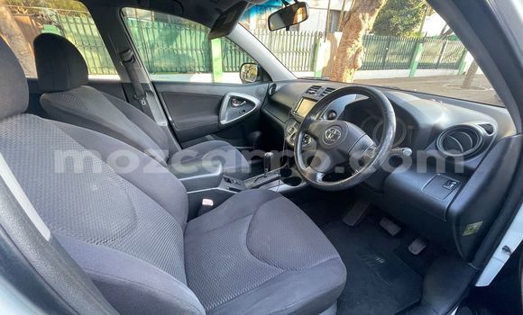 Tenga Tsaru Toyota RAV4 Chena Mota in Maputo in Maputo Tenga Tsaru Toyota RAV4 Chena Mota in Maputo in Maputo