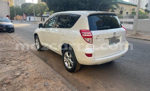 Tenga Tsaru Toyota RAV4 Chena Mota in Maputo in Maputo Tenga Tsaru Toyota RAV4 Chena Mota in Maputo in Maputo