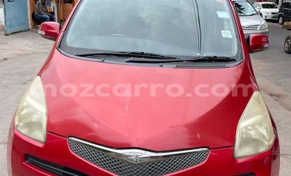 Comprar Usado Toyota Ractis Vermelho Carro em Maputo em Maputo
