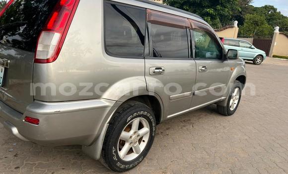 Nunua Ilio tumika Nissan X-Trail Fedha Gari ndani ya Maputo nchini Maputo Nunua Ilio tumika Nissan X-Trail Fedha Gari ndani ya Maputo nchini Maputo