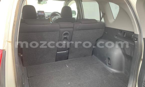 Nunua Ilio tumika Toyota RAV4 Nyeupe Gari ndani ya Maputo nchini Maputo Nunua Ilio tumika Toyota RAV4 Nyeupe Gari ndani ya Maputo nchini Maputo
