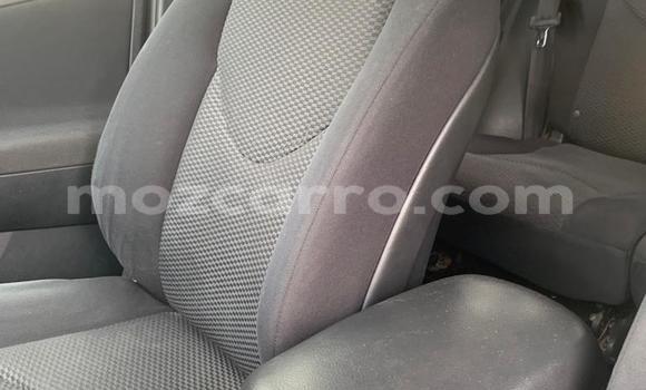 Nunua Ilio tumika Toyota RAV4 Nyeupe Gari ndani ya Maputo nchini Maputo Nunua Ilio tumika Toyota RAV4 Nyeupe Gari ndani ya Maputo nchini Maputo