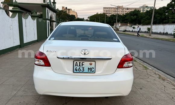 Comprar Usado Toyota Belta Branco Carro em Maputo em Maputo Comprar Usado Toyota Belta Branco Carro em Maputo em Maputo