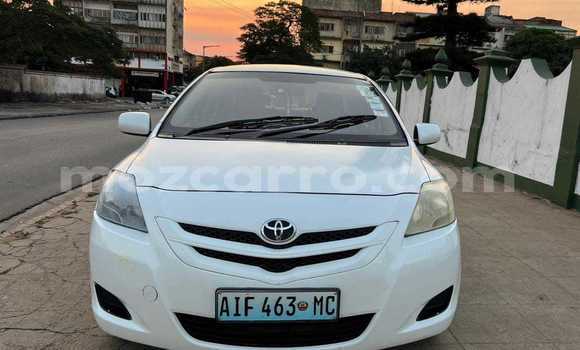 Comprar Usado Toyota Belta Branco Carro em Maputo em Maputo Comprar Usado Toyota Belta Branco Carro em Maputo em Maputo
