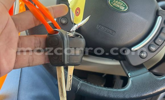 Nunua Ilio tumika Range Rover Range Rover Fedha Gari ndani ya Maputo nchini Maputo Nunua Ilio tumika Range Rover Range Rover Fedha Gari ndani ya Maputo nchini Maputo