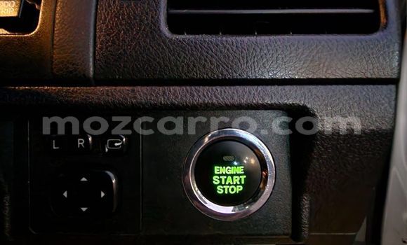 Nunua Ilio tumika Toyota Prado Nyeupe Gari ndani ya Maputo nchini Maputo Nunua Ilio tumika Toyota Prado Nyeupe Gari ndani ya Maputo nchini Maputo