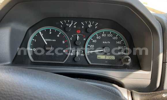 Nunua Ilio tumika Toyota Land Cruiser Nyeupe Gari ndani ya Maputo nchini Maputo Nunua Ilio tumika Toyota Land Cruiser Nyeupe Gari ndani ya Maputo nchini Maputo