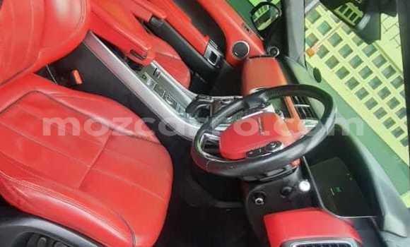 Nunua Ilio tumika Range Rover Range Rover Nyeusi Gari ndani ya Maputo nchini Maputo Nunua Ilio tumika Range Rover Range Rover Nyeusi Gari ndani ya Maputo nchini Maputo