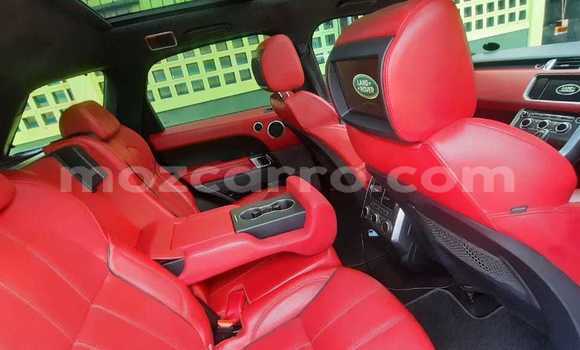 Nunua Ilio tumika Range Rover Range Rover Nyeusi Gari ndani ya Maputo nchini Maputo Nunua Ilio tumika Range Rover Range Rover Nyeusi Gari ndani ya Maputo nchini Maputo