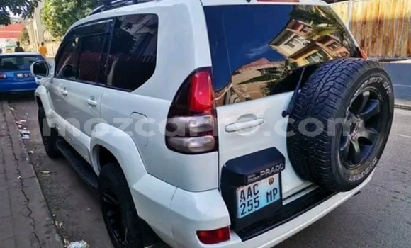 Nunua Ilio tumika Toyota Land Cruiser Prado Nyeupe Gari ndani ya Maputo nchini Maputo Nunua Ilio tumika Toyota Land Cruiser Prado Nyeupe Gari ndani ya Maputo nchini Maputo