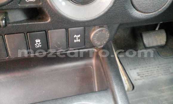 Comprar Usado Toyota Hiluxe Revo Branco Carro em Maputo em Maputo Comprar Usado Toyota Hiluxe Revo Branco Carro em Maputo em Maputo