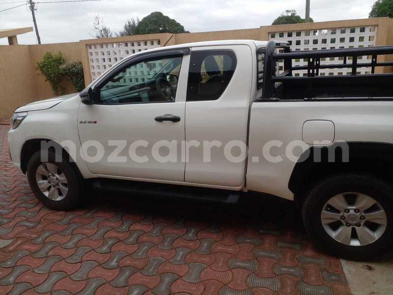 Big with watermark toyota hiluxe revo maputo maputo 15642