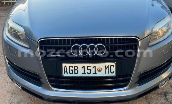 Comprar Usado Audi Q7 Verde Carro em Maputo em Maputo