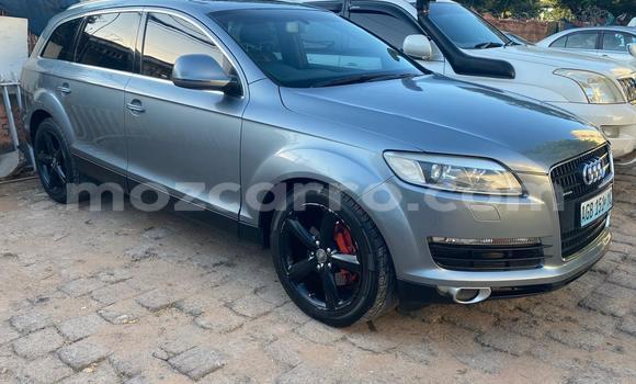 Nunua Ilio tumika Audi Q7 Kijani Gari ndani ya Maputo nchini Maputo Nunua Ilio tumika Audi Q7 Kijani Gari ndani ya Maputo nchini Maputo