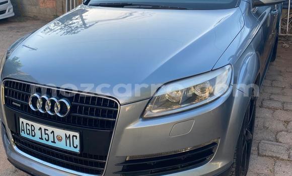 Nunua Ilio tumika Audi Q7 Kijani Gari ndani ya Maputo nchini Maputo Nunua Ilio tumika Audi Q7 Kijani Gari ndani ya Maputo nchini Maputo