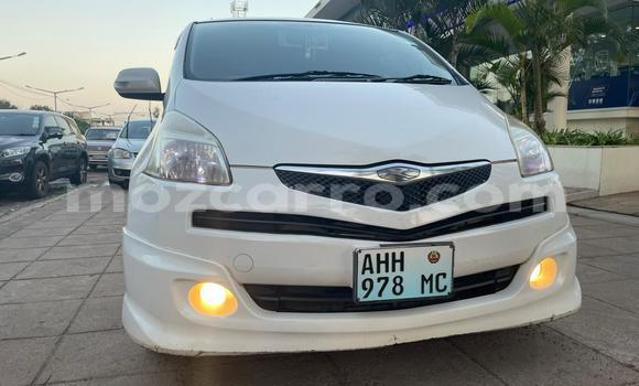 Comprar Usado Toyota Ractis Branco Carro em Maputo em Maputo