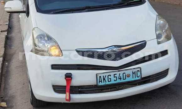 Buy Used Toyota Ractis White Car in Maputo in Maputo Buy Used Toyota Ractis White Car in Maputo in Maputo