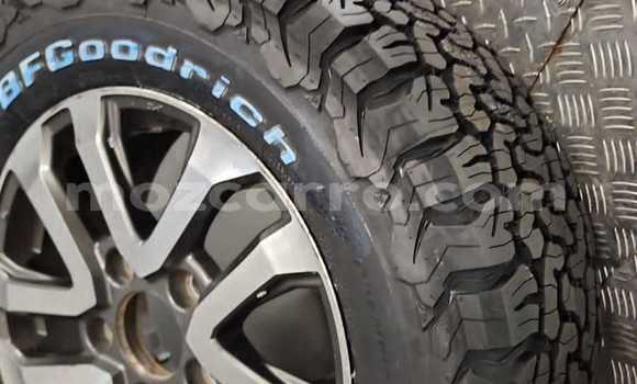 Comprar Usado Toyota Land Cruiser Prado Branco Carro em Maputo em Maputo Comprar Usado Toyota Land Cruiser Prado Branco Carro em Maputo em Maputo