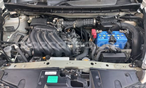 Buy Used Nissan Juke White Car in Maputo in Maputo Buy Used Nissan Juke White Car in Maputo in Maputo