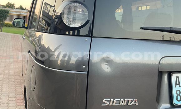 Nunua Ilio tumika Toyota Sienta Fedha Gari ndani ya Maputo nchini Maputo Nunua Ilio tumika Toyota Sienta Fedha Gari ndani ya Maputo nchini Maputo