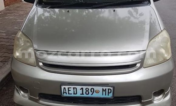 Nunua Ilio tumika Toyota Raum Fedha Gari ndani ya Maputo nchini Maputo Nunua Ilio tumika Toyota Raum Fedha Gari ndani ya Maputo nchini Maputo