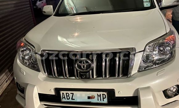 Comprar Usado Toyota Land Cruiser Prado Branco Carro em Maputo em Maputo
