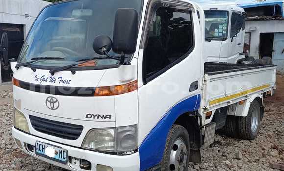 Tenga Tsaru Toyota Dyna Chena Mota in Maputo in Maputo Tenga Tsaru Toyota Dyna Chena Mota in Maputo in Maputo
